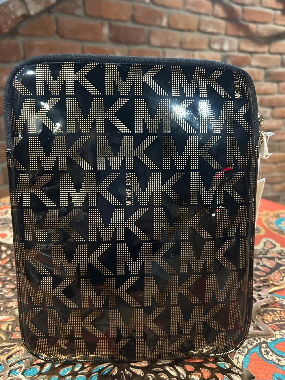 NWT Michael Kors Black and Gold IPad Soft Case with Signature MK Print